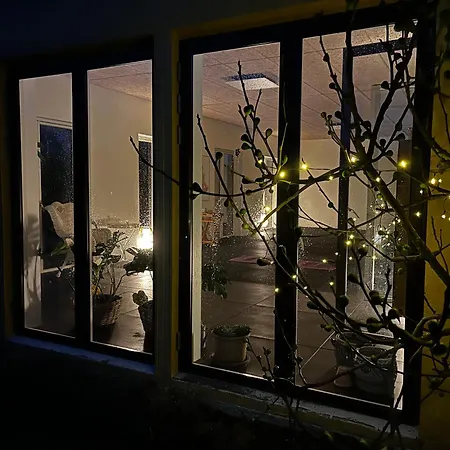 Den Gule Lade Pa Skjorringe Bed & Breakfast Stubbekobing