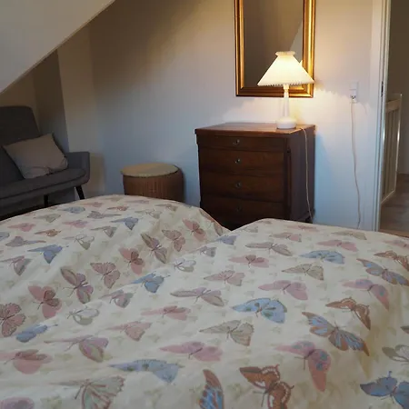 Bed & Breakfast Den Gule Lade Pa Skjorringe Stubbekobing