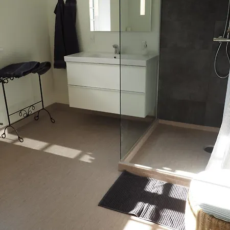 Bed & Breakfast Den Gule Lade Pa Skjorringe