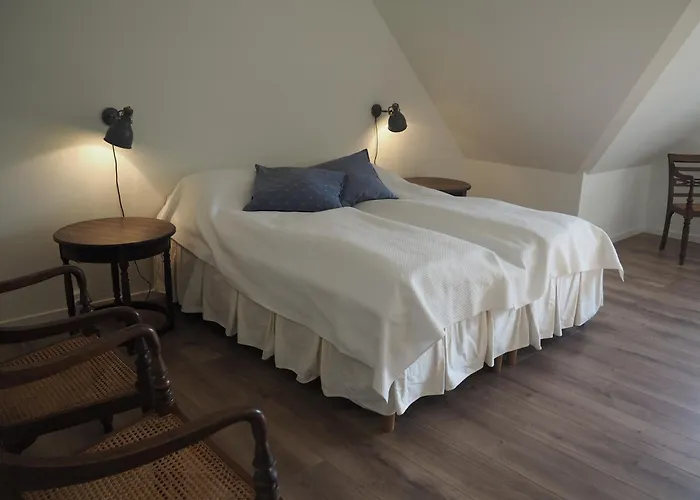 Den Gule Lade Pa Skjorringe Stubbekøbing