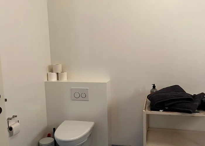 Nocleg ze śniadaniem Den Gule Lade Pa Skjorringe 3*
