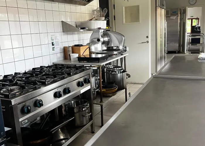Den Gule Lade Pa Skjorringe Nocleg ze śniadaniem Stubbekøbing